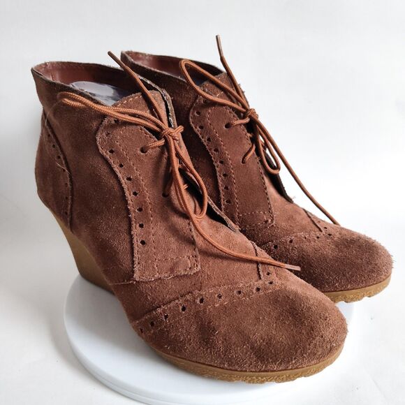 Mia Camel Brown Suede Leather Lace-Up 4" Wedge Ankle Boots Womens 8.5 Academia - Picture 1 of 10